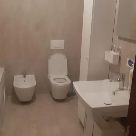 Comfort Aurora Apartment *